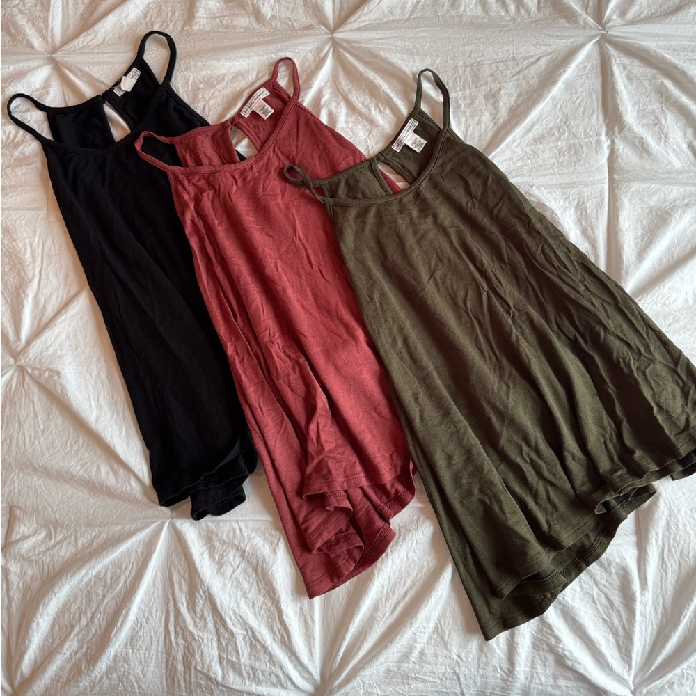 Set of 3 — Melrose and Market Tank Tops size L